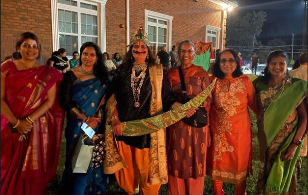 Largest Ravan effigy in town consigned to flames at Vedic Temple | NRI ...